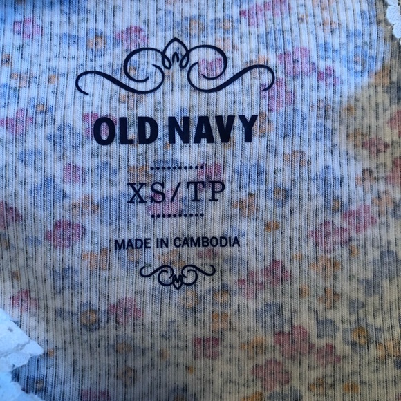 OLD NAVY LACED SPAGHETTI STRAPS TANK TOP Sz XS - Picture 11 of 12